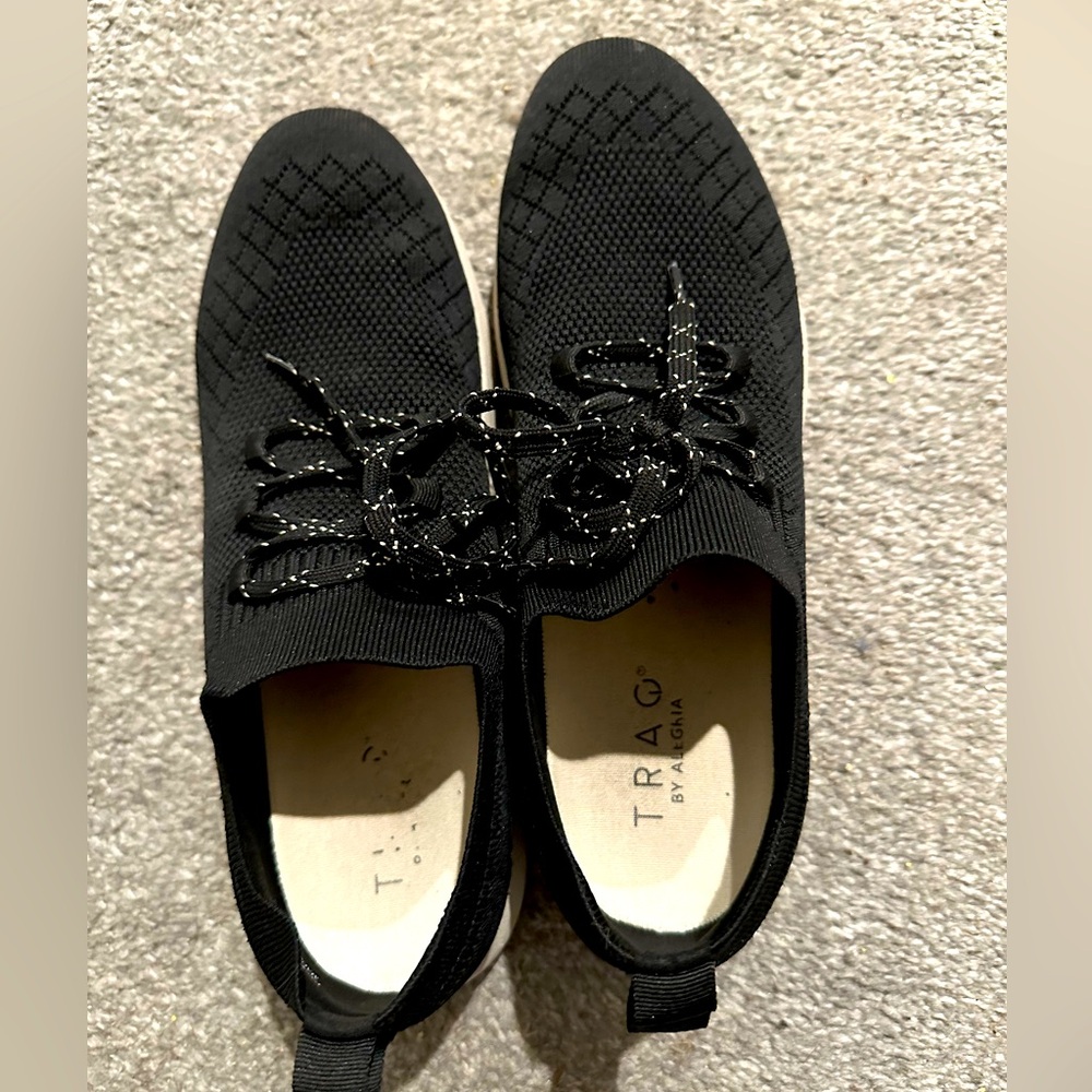Gently used Traq by Alegria tennis shoes